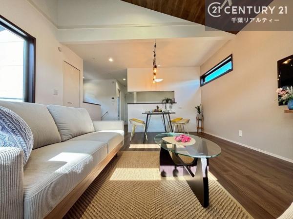 千葉市稲毛区穴川町