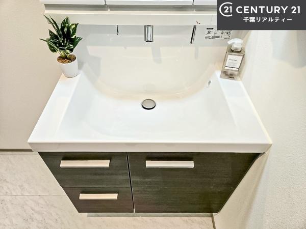 船橋市習志野台5丁目　B号棟