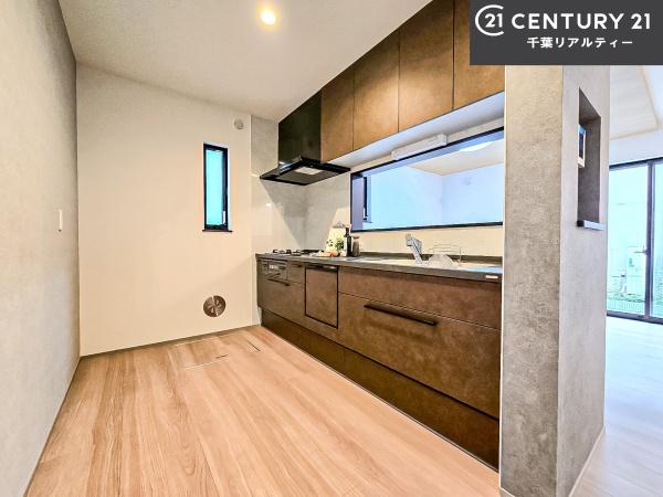 船橋市習志野台5丁目　B号棟