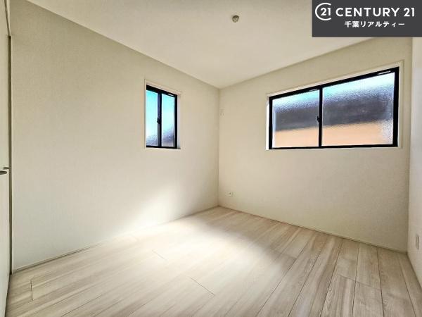 グラファーレ習志野市屋敷5丁目