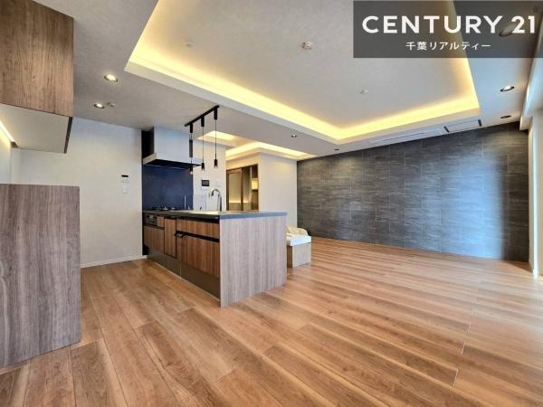 ワンダーベイシティSAZANサウスウイング