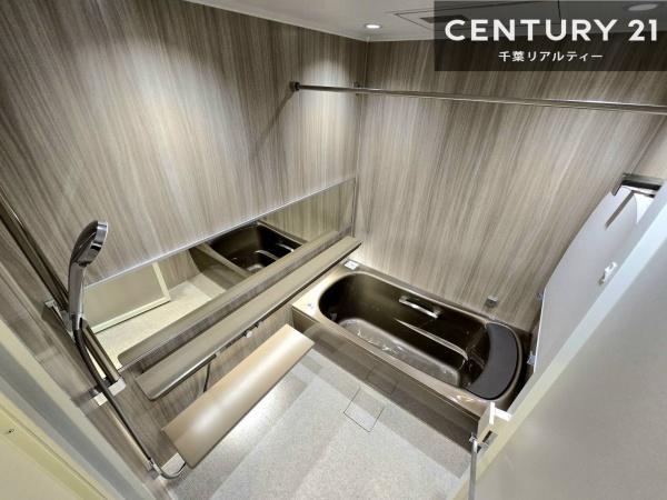 ワンダーベイシティSAZANサウスウイング