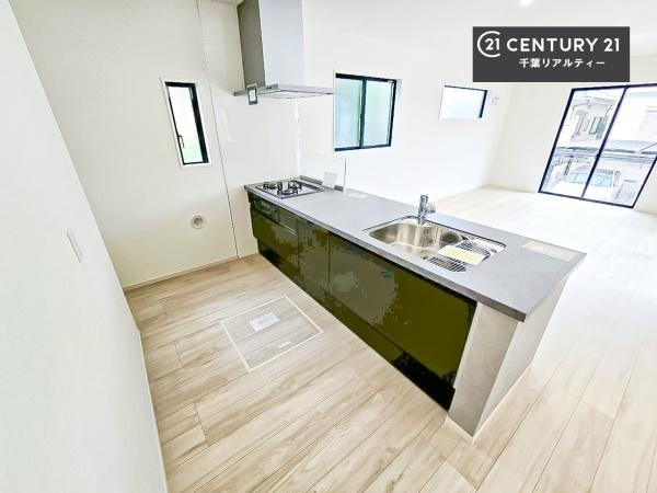 千葉市若葉区若松台３丁目　1号棟