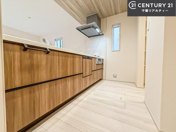 船橋市藤原5丁目　4号棟