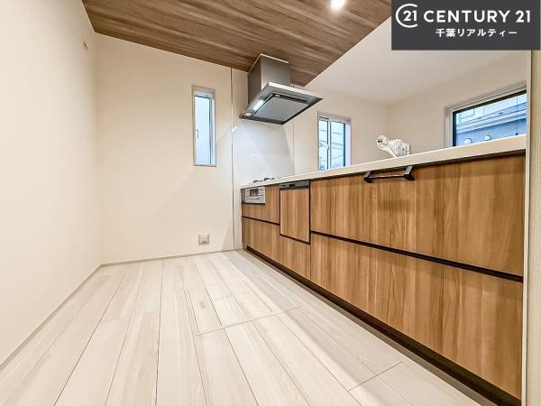 船橋市藤原5丁目　10号棟