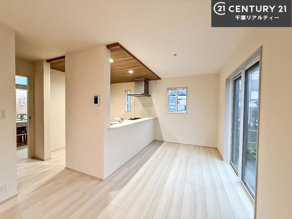 船橋市藤原5丁目　10号棟