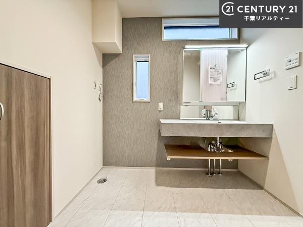 船橋市藤原5丁目　10号棟