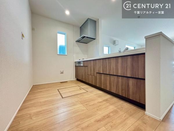 千葉市花見川区さつきが丘２丁目　１号棟