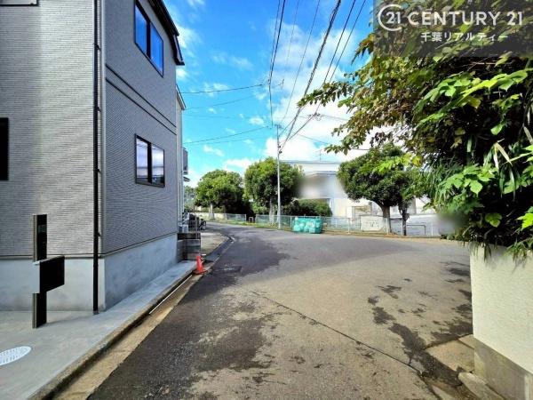 八千代市八千代台西8丁目　B号棟
