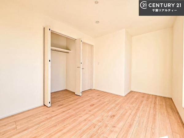 船橋市新高根4丁目　1号棟