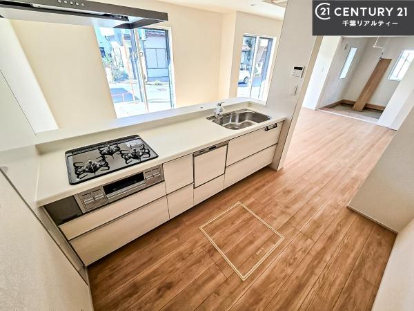 船橋市新高根4丁目　1号棟