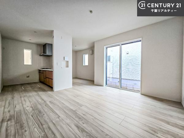 船橋市芝山6丁目　2号棟