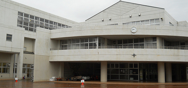 佐倉市生谷　１号棟(佐倉市立臼井南中学校)