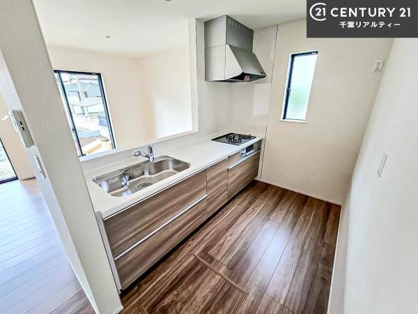 船橋市三山9丁目　B号棟