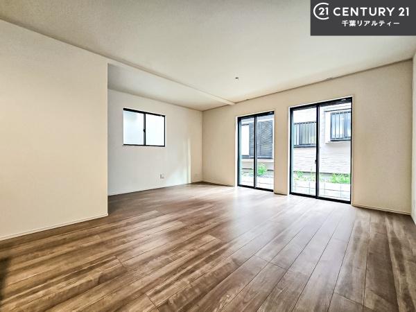 船橋市上山町3丁目　A号棟