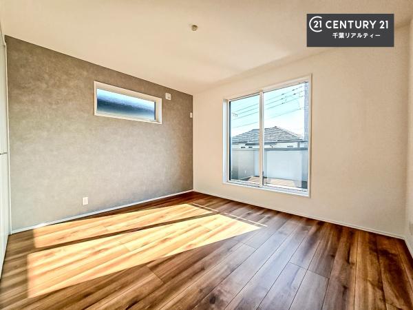 千葉市若葉区千城台西１丁目　１号棟