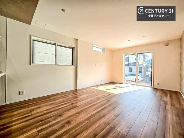 千葉市若葉区千城台西１丁目　１号棟