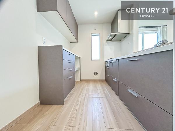 千葉市中央区矢作町　４号棟