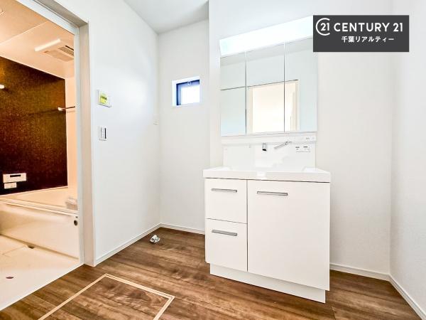 千葉市中央区仁戸名町の新築一戸建