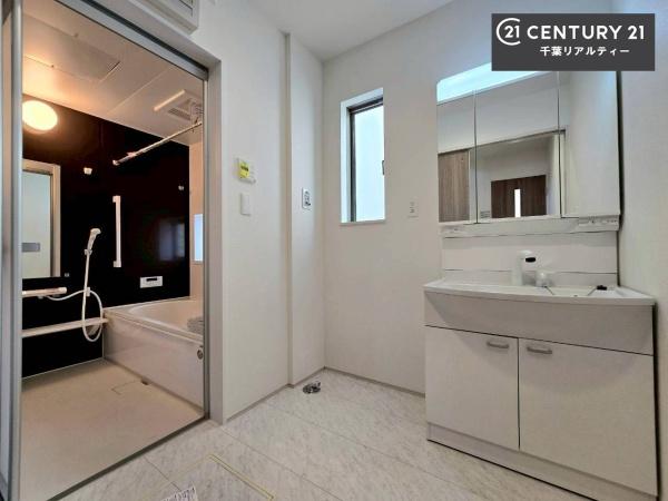 千葉市中央区塩田町　A号棟