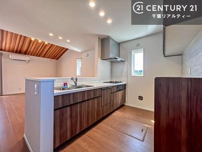 千葉市中央区仁戸名町　1号棟