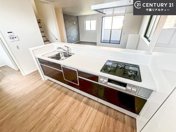 船橋市前原西5丁目　2号棟