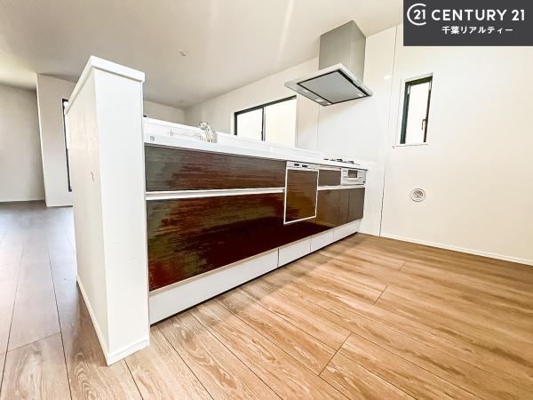 船橋市前原西5丁目　2号棟