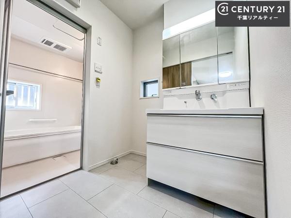 船橋市七林町　2号棟