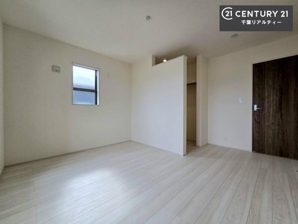 千葉市若葉区千城台南４丁目　２号棟