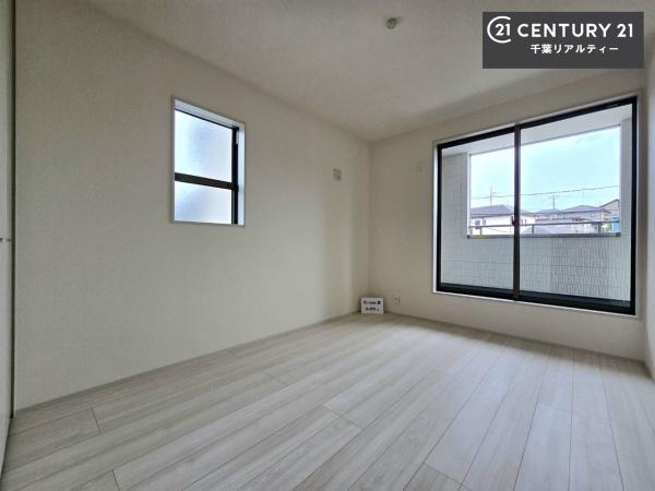 千葉市若葉区千城台南４丁目　２号棟