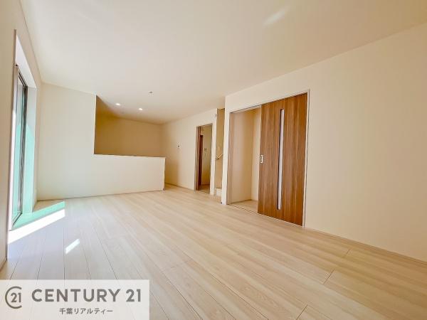 千葉市若葉区千城台東4丁目　B号棟