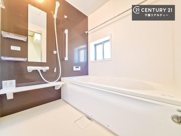 千葉市若葉区千城台東4丁目　B号棟