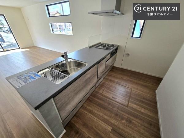 千葉市中央区旭町　１号棟