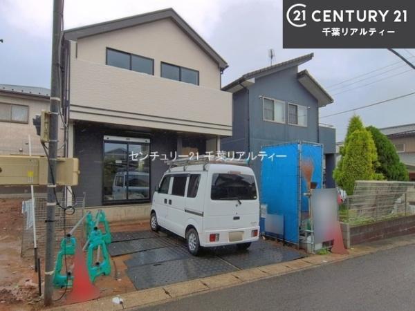 成田市飯田町　B号棟