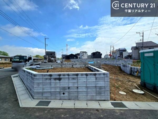四街道市内黒田　８号棟