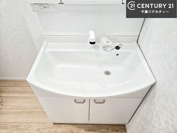 富里市七栄　1号棟