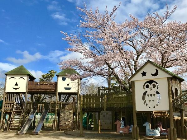 成田市飯田町　B号棟(はしが台幼稚園)