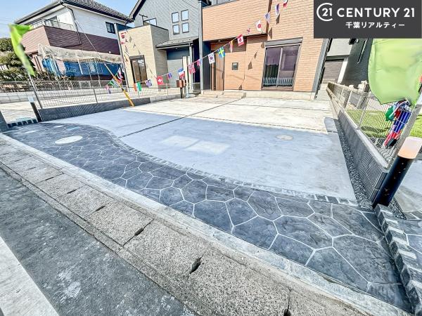 グラファーレ富里市御料　8号棟