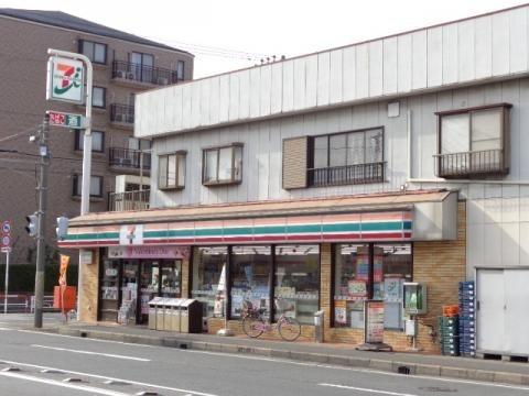 市川市塩焼３丁目　Ｆ号棟(セブンイレブン市川本塩店)