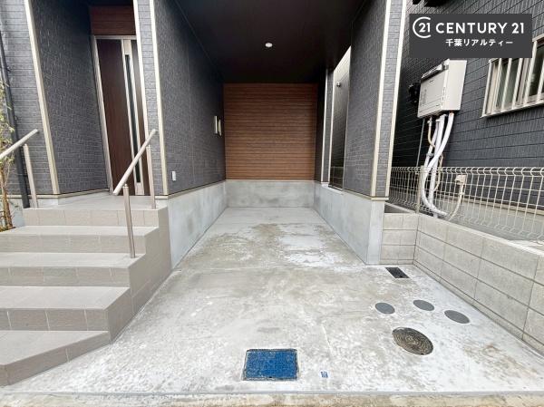 千葉市稲毛区萩台町　B号棟