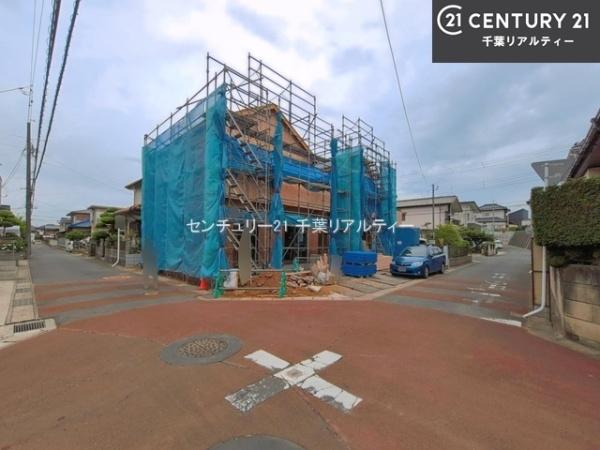 成田市飯田町　B号棟
