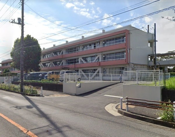 白井市南山２丁目　Ａ号棟(白井市立南山中学校)
