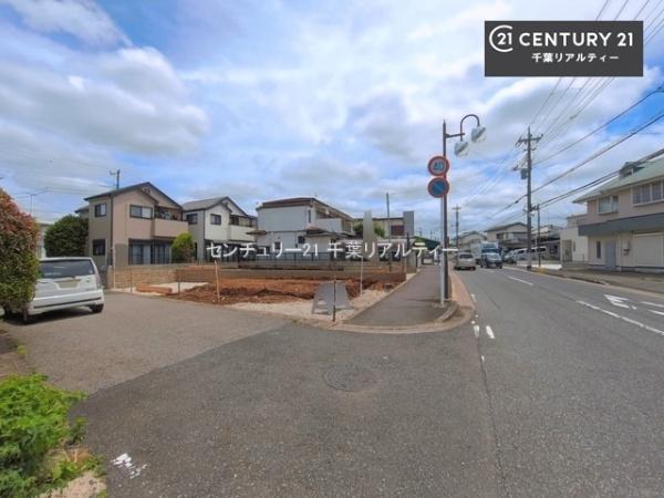 千葉市若葉区千城台東１丁目　２号棟