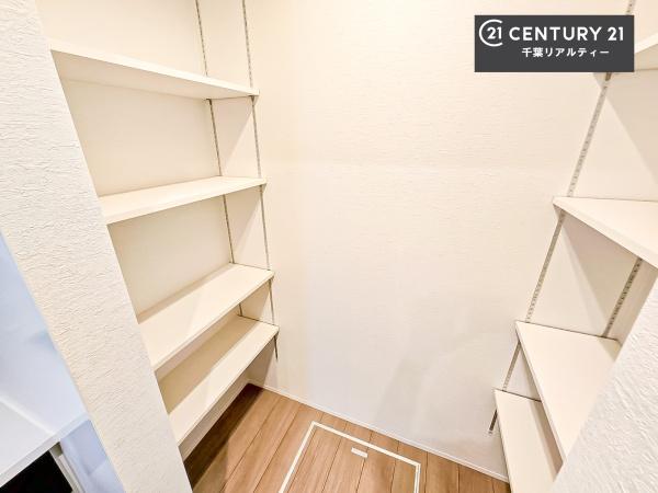 千葉市若葉区小倉台３丁目　１号棟