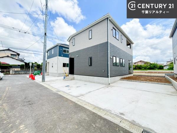 成田市中台6丁目　11号棟