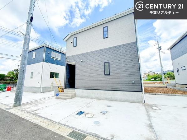 成田市中台6丁目　11号棟