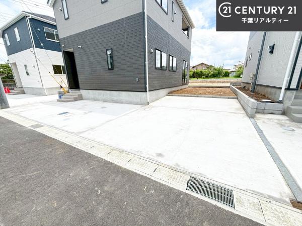 成田市中台6丁目　11号棟