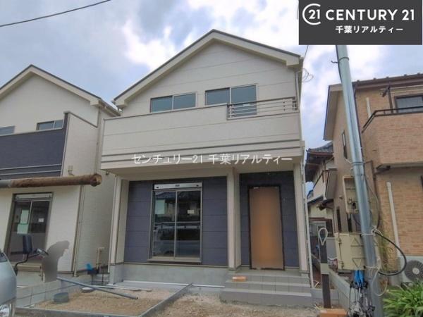 成田市飯田町　B号棟