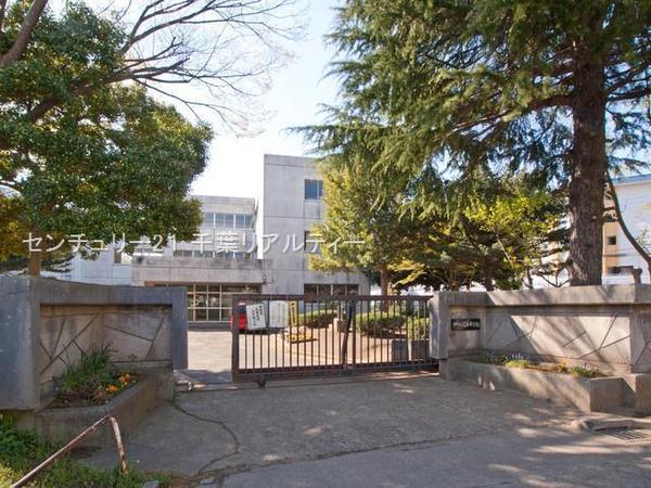 八千代市大和田新田　B号棟(八千代市立高津中学校)