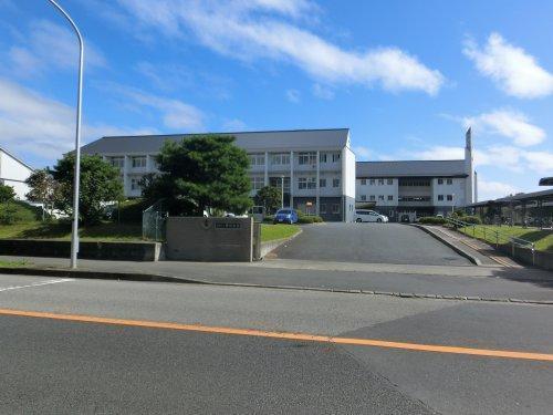 成田市飯田町　B号棟(成田市立西中学校)